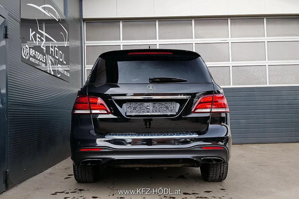 Mercedes-Benz GLE 43 AMG 4Matic Aut. Image 4