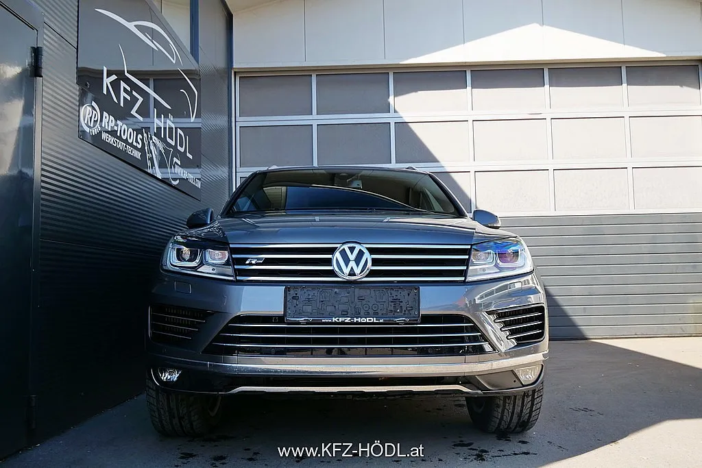 Volkswagen Touareg Sport Austria V6 TDI BMT 4Motion Aut.*R-l Image 3