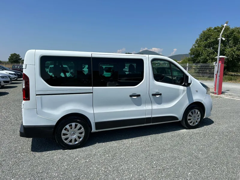 Renault Trafic (KATO НОВА) Image 5