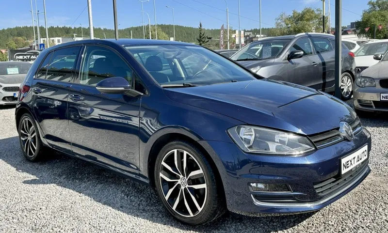 Volkswagen Golf 1.6 TDI 105HP 4MOTION EURO 5B Image 3